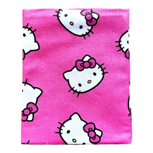 Hello Kitty Fat Quarters Fabric Bundle by Spring Creative - Picture 3 of 6